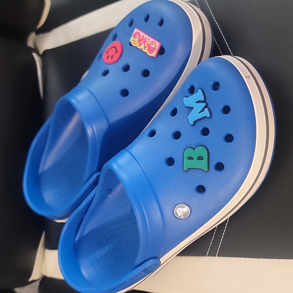 Crocs